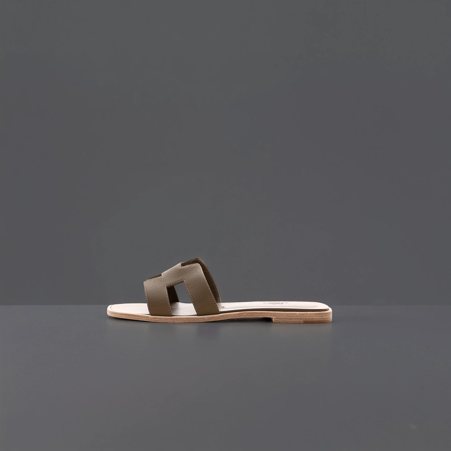 Epsom Oran Sandals 39.5 Etoupe