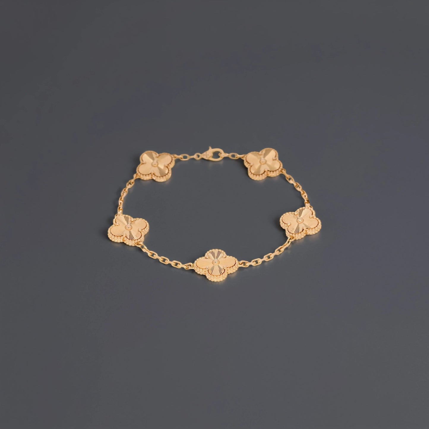 18K Yellow Gold 5 Motifs Guilloche Vintage Alhambra Bracelet