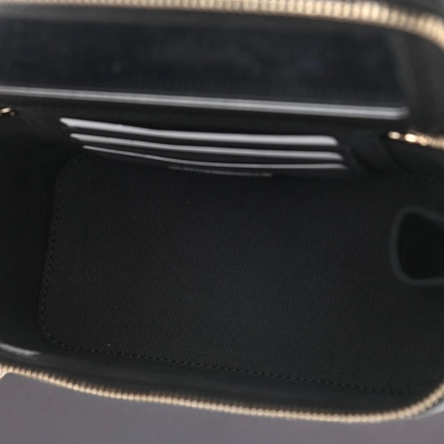 Caviar Quilted Small Tiny CC Vanity Case With Chain Black