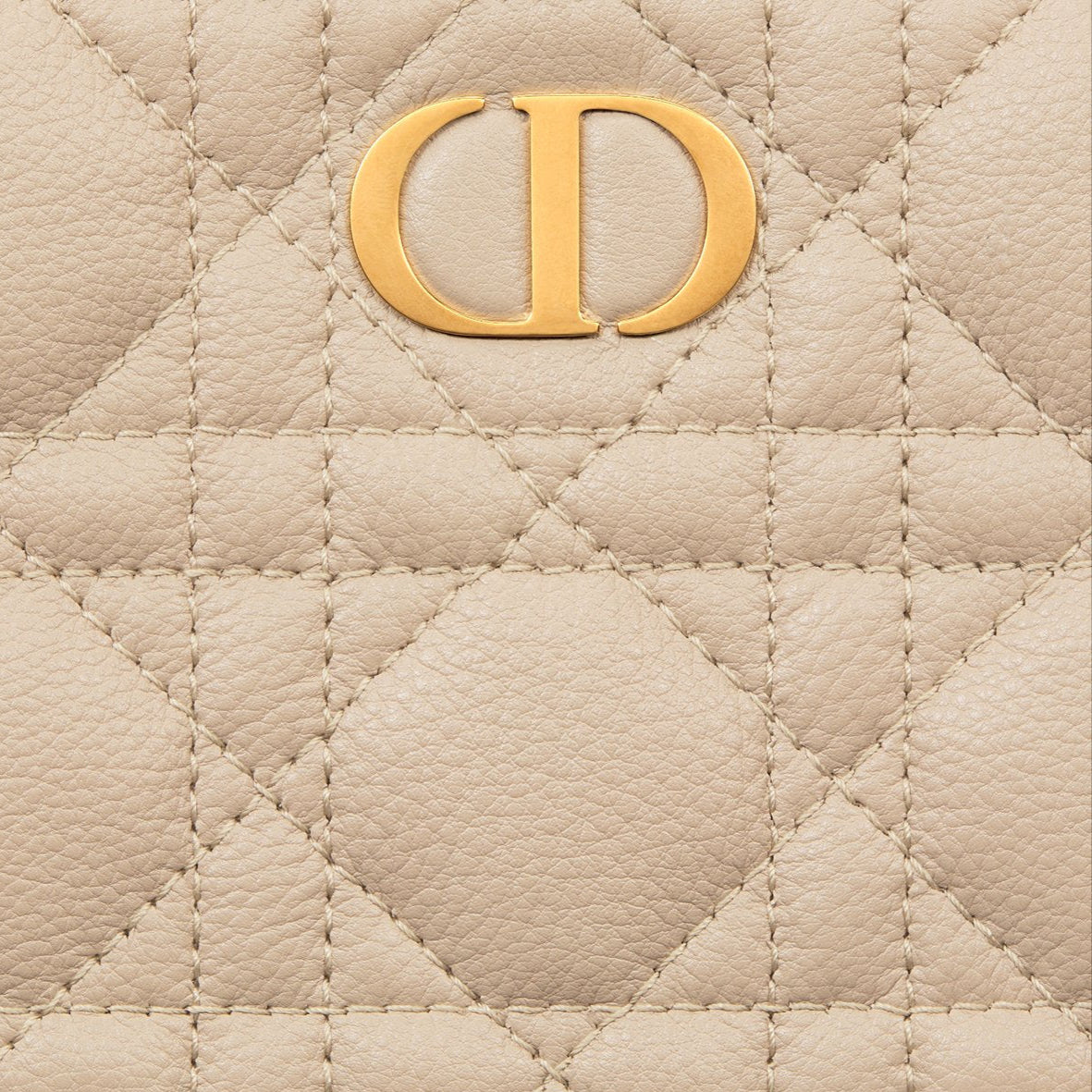 Supple Calfskin Cannage Large Caro Daily Pouch Beige