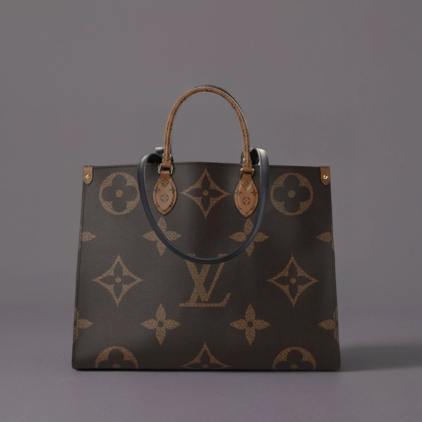 Reverse Monogram Giant Onthego GM