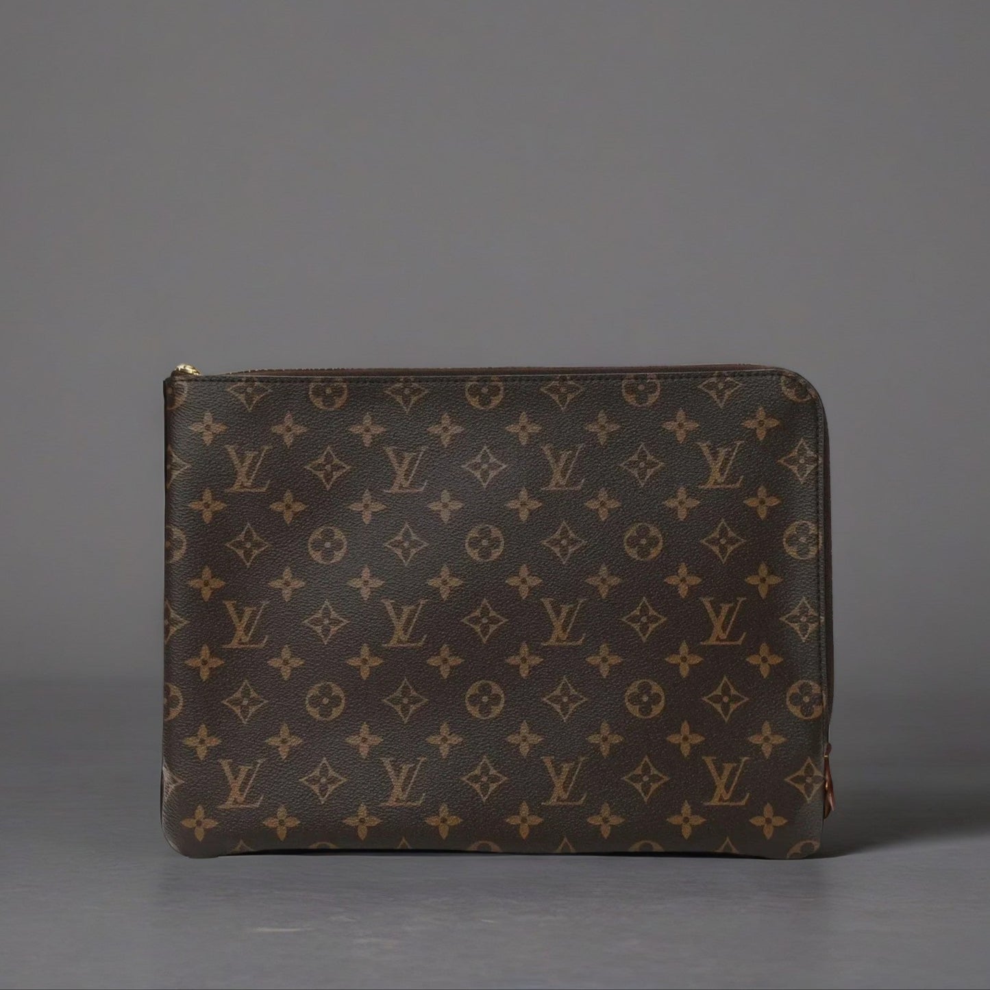 Monogram Etui Voyage MM Pouch