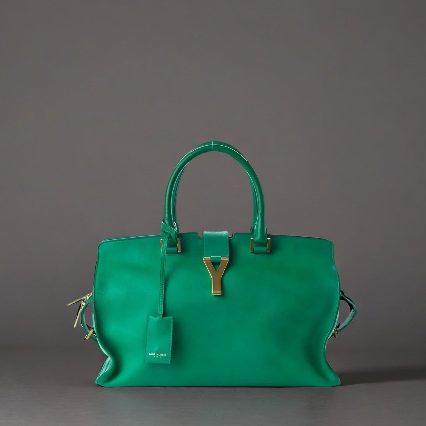 Calfskin Medium Classic Y Cabas Green