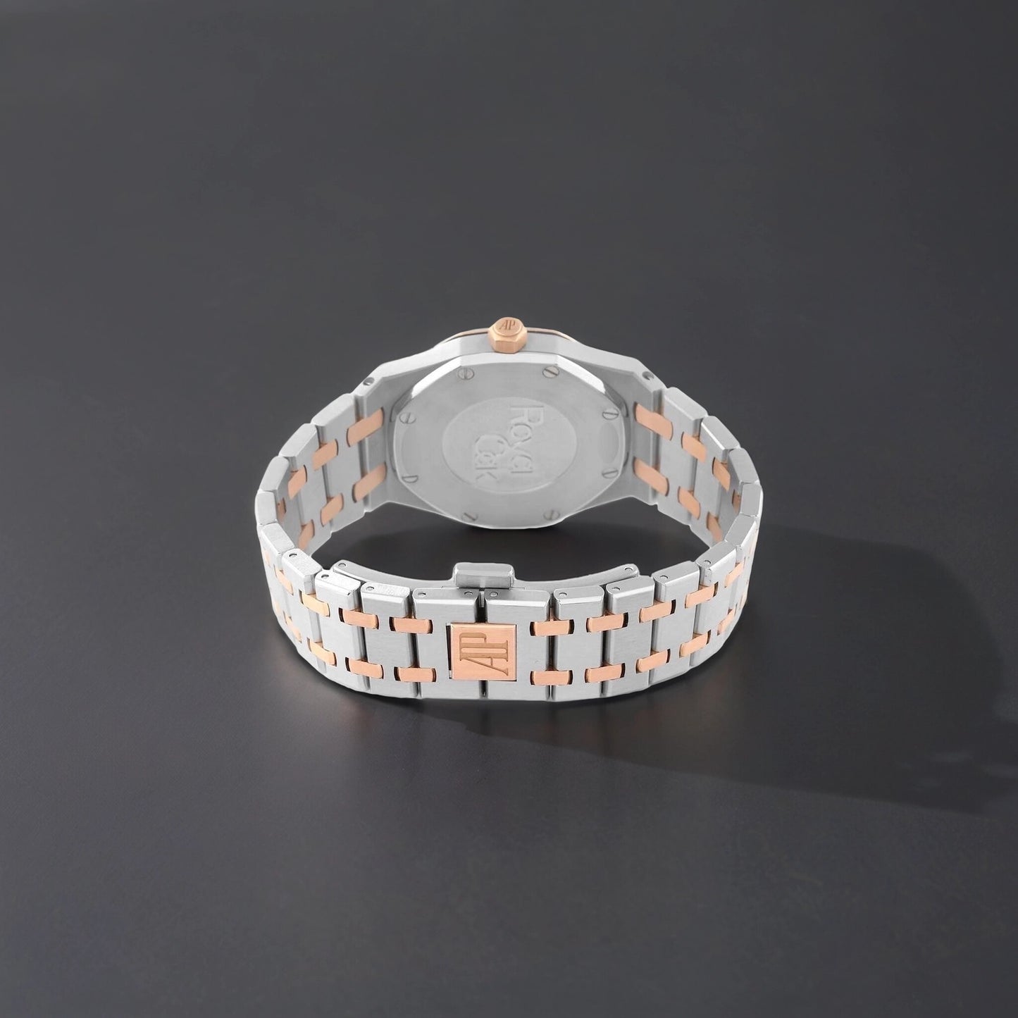 AUDEMARS PIGUET 18K Rose Gold Diamond 33mm Royal Oak Quartz Watch White
