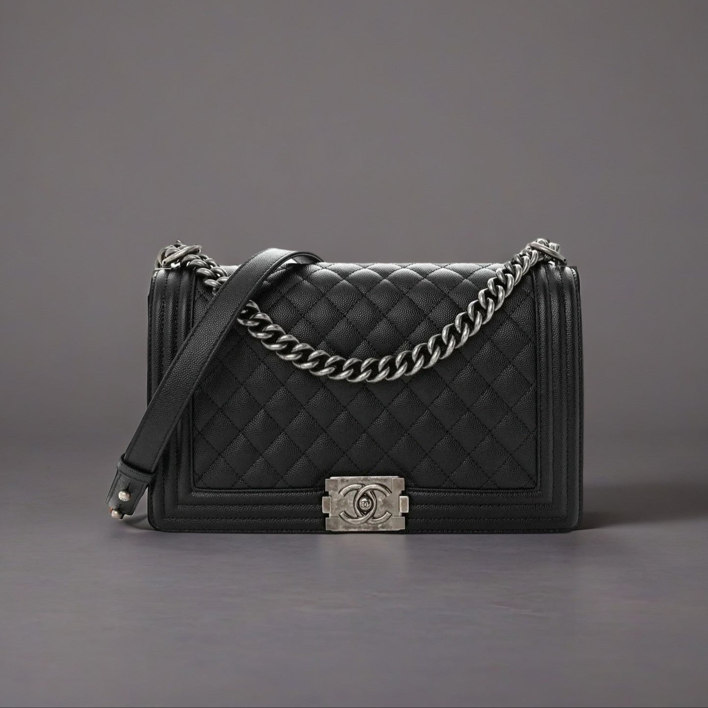 Caviar Quilted New Medium Boy Flap Black