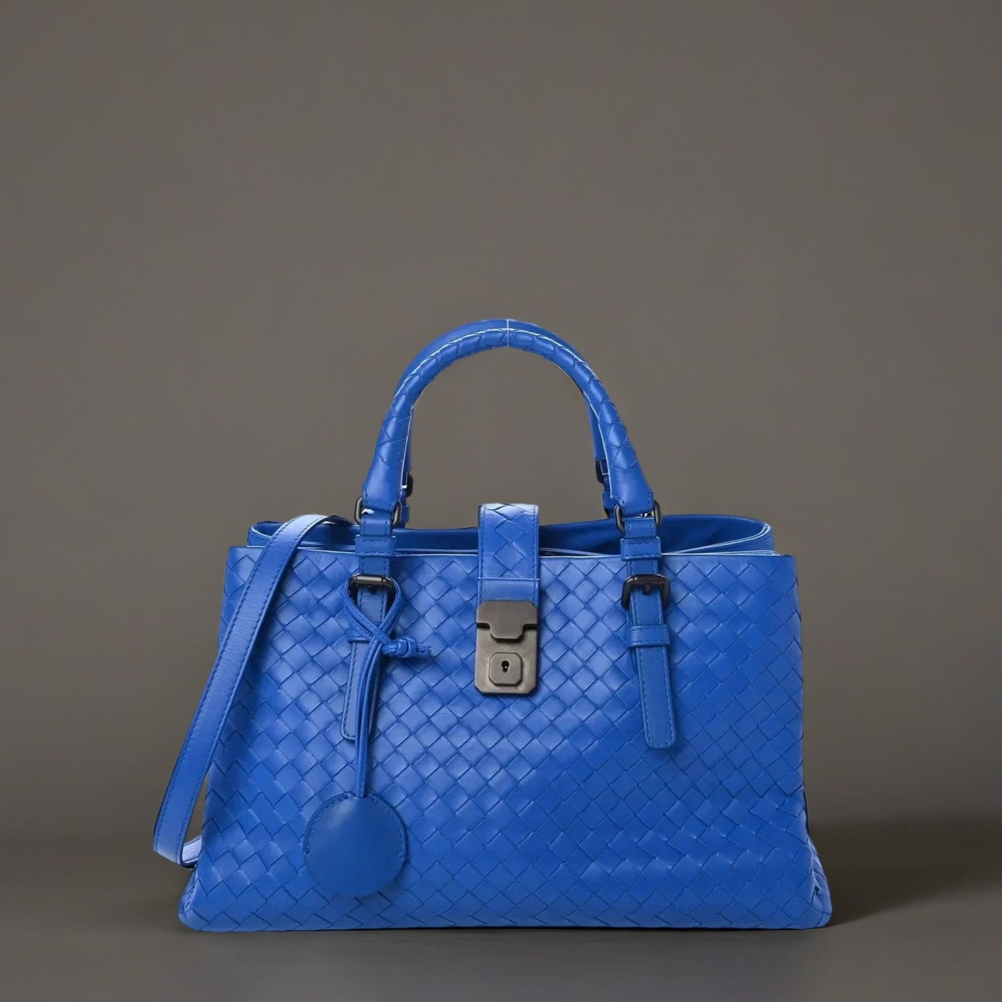 Light Calf Intrecciato Small Roma Signal Blue