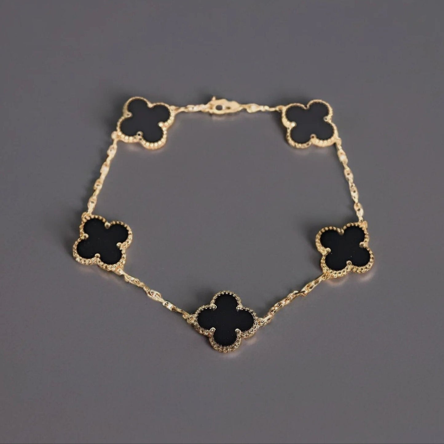 18K Yellow Gold Black Onyx 5 Motifs Vintage Alhambra Bracelet