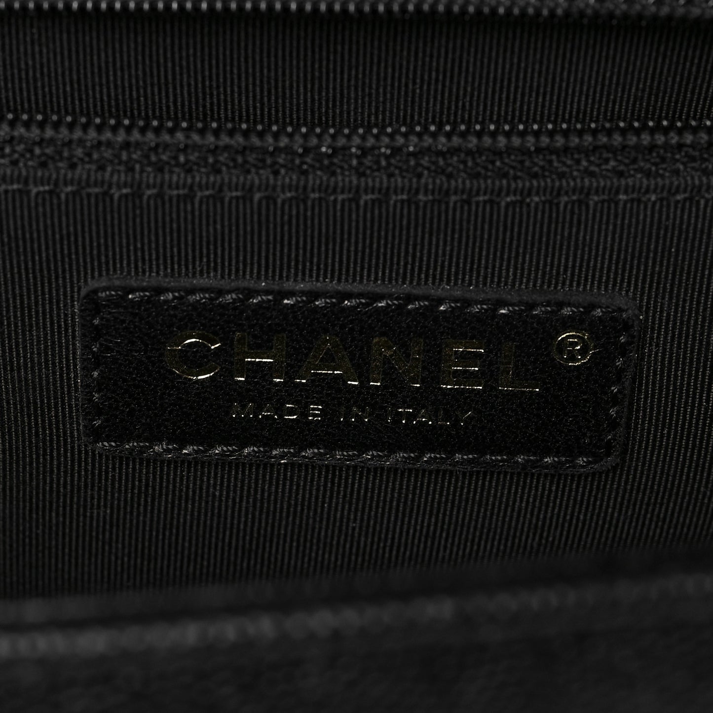 Caviar Quilted New Medium Boy Flap Black