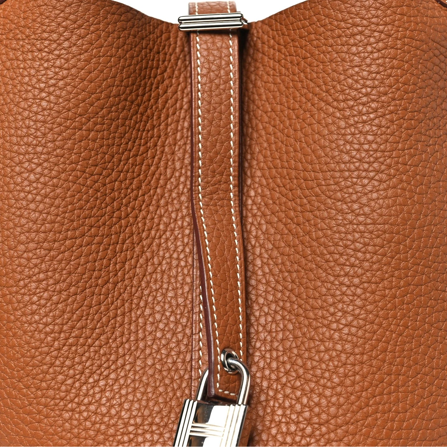 Taurillon Clemence Picotin Lock 22 MM Gold