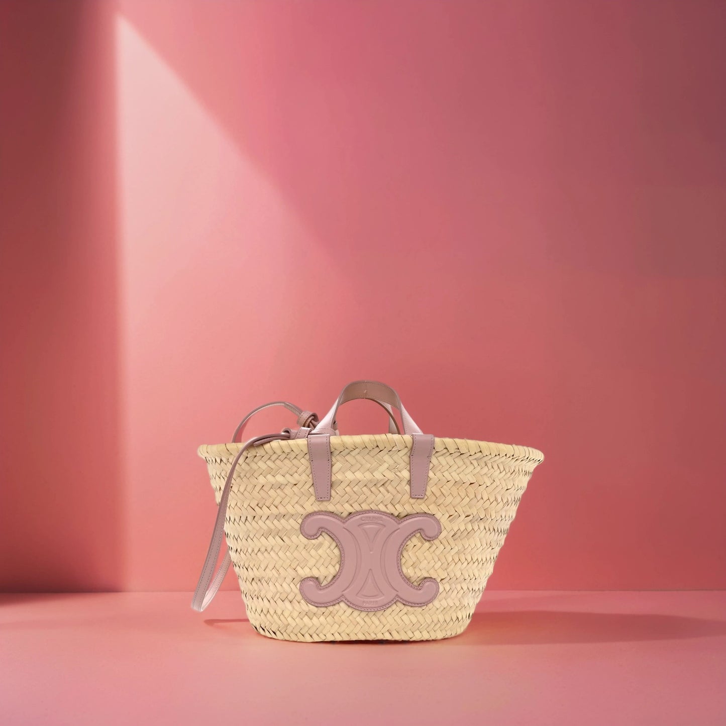 Raffia Calfskin Triomphe Teen Panier Vintage Pink