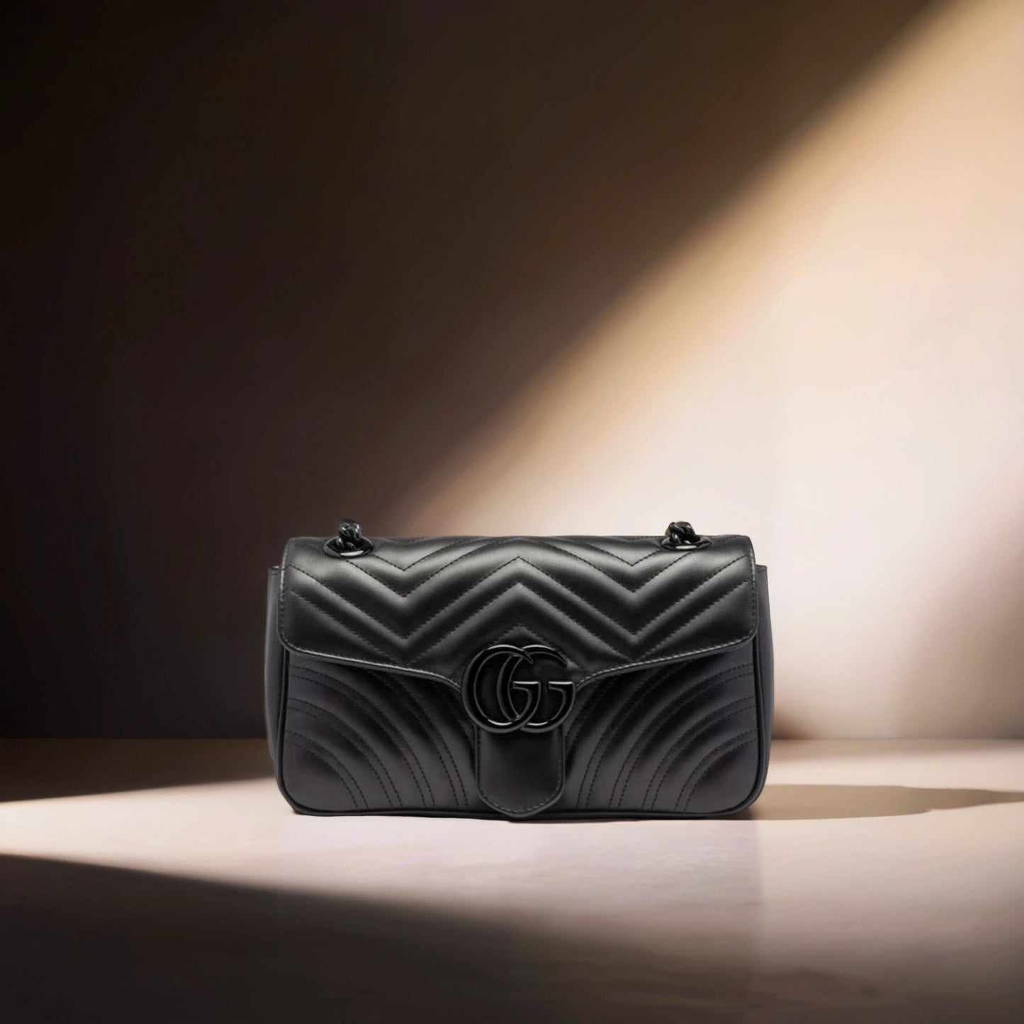 GG Marmont Small Shoulder Bag