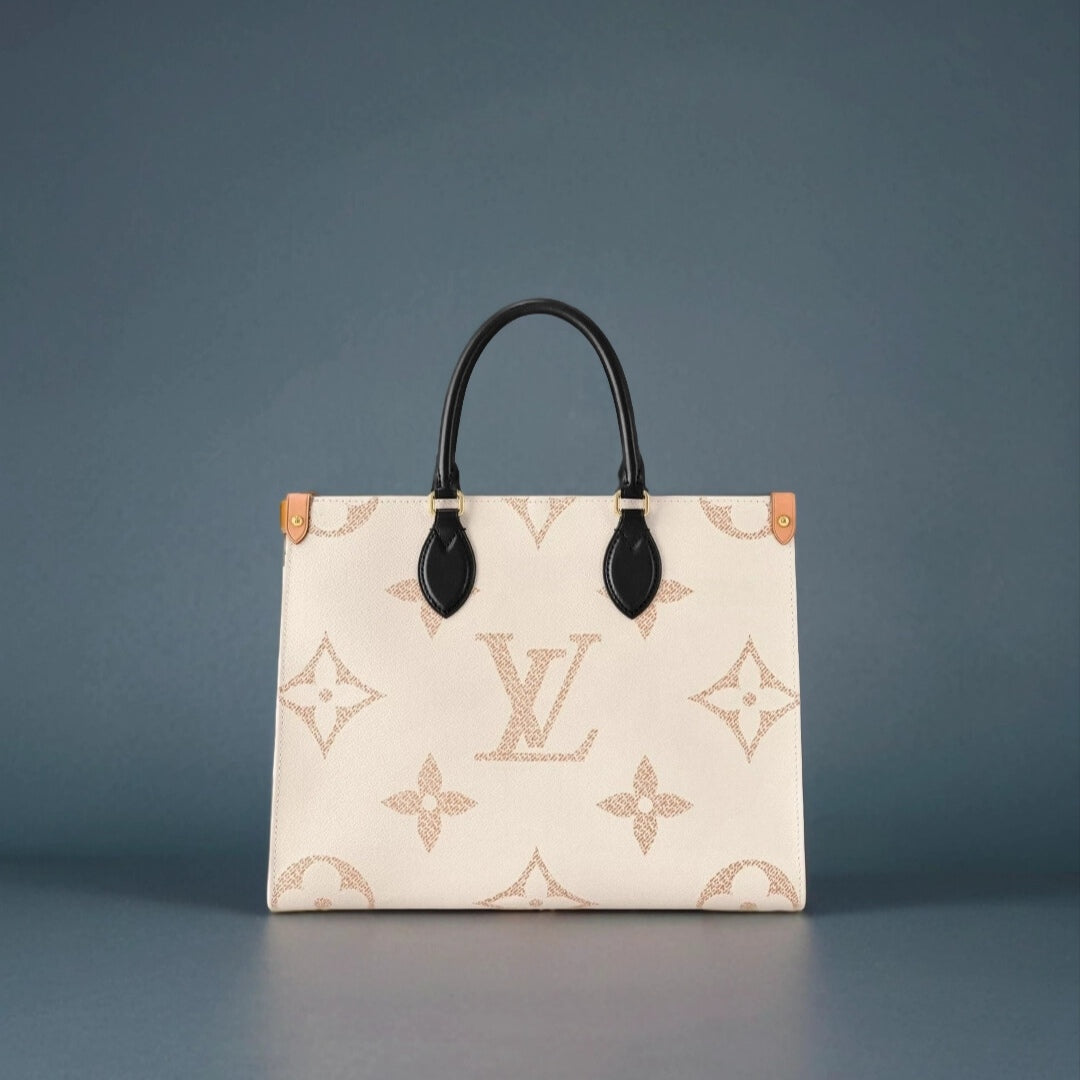 Monogram Giant Spring In The City Onthego MM