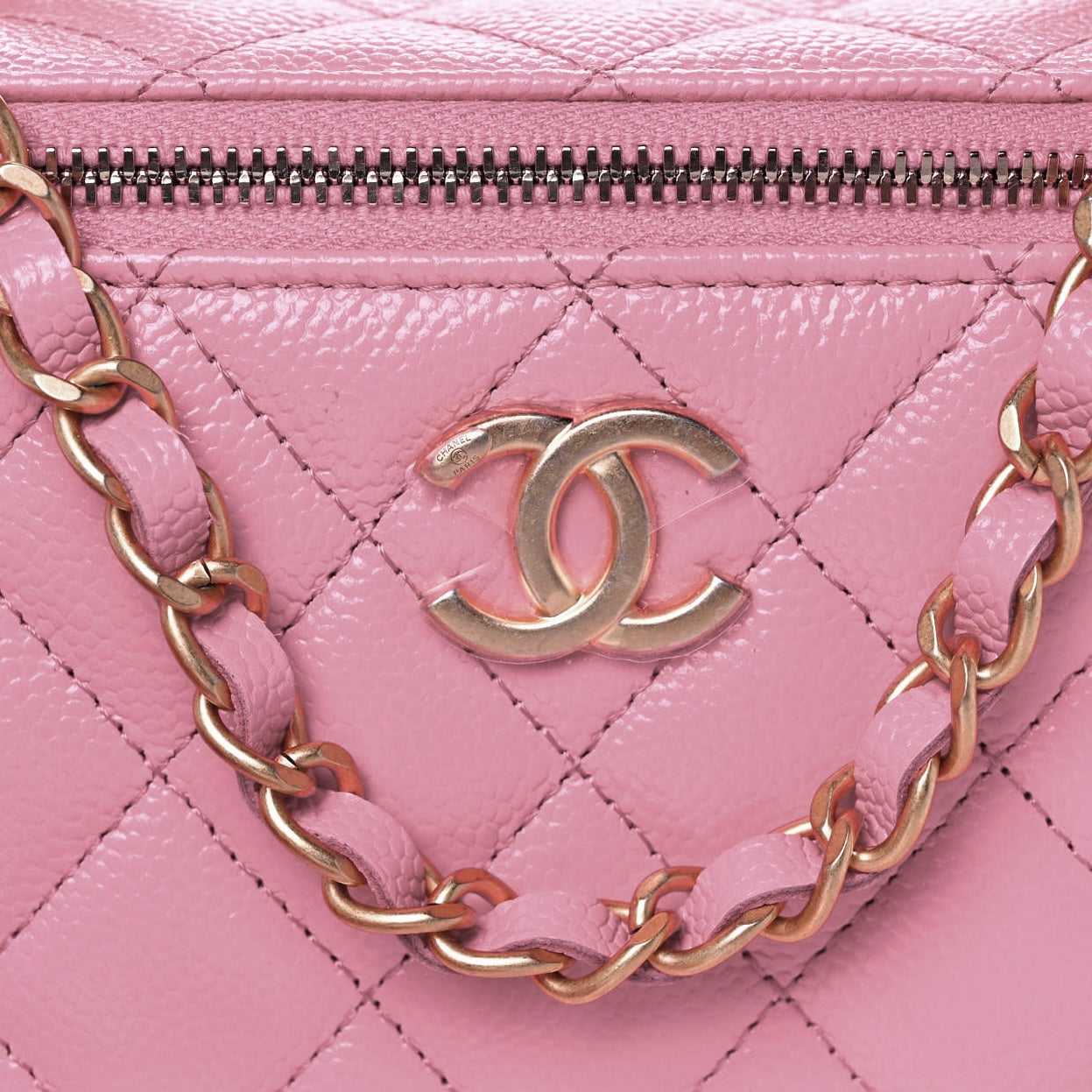 Caviar Quilted Pick Me Up Vanity Case Pink