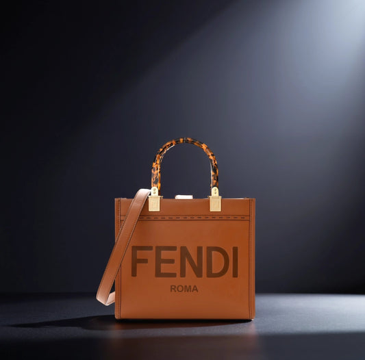 Vitello King Plexiglass Logo Embossed Small Fendi Sunshine Shopper Tote Cuoio