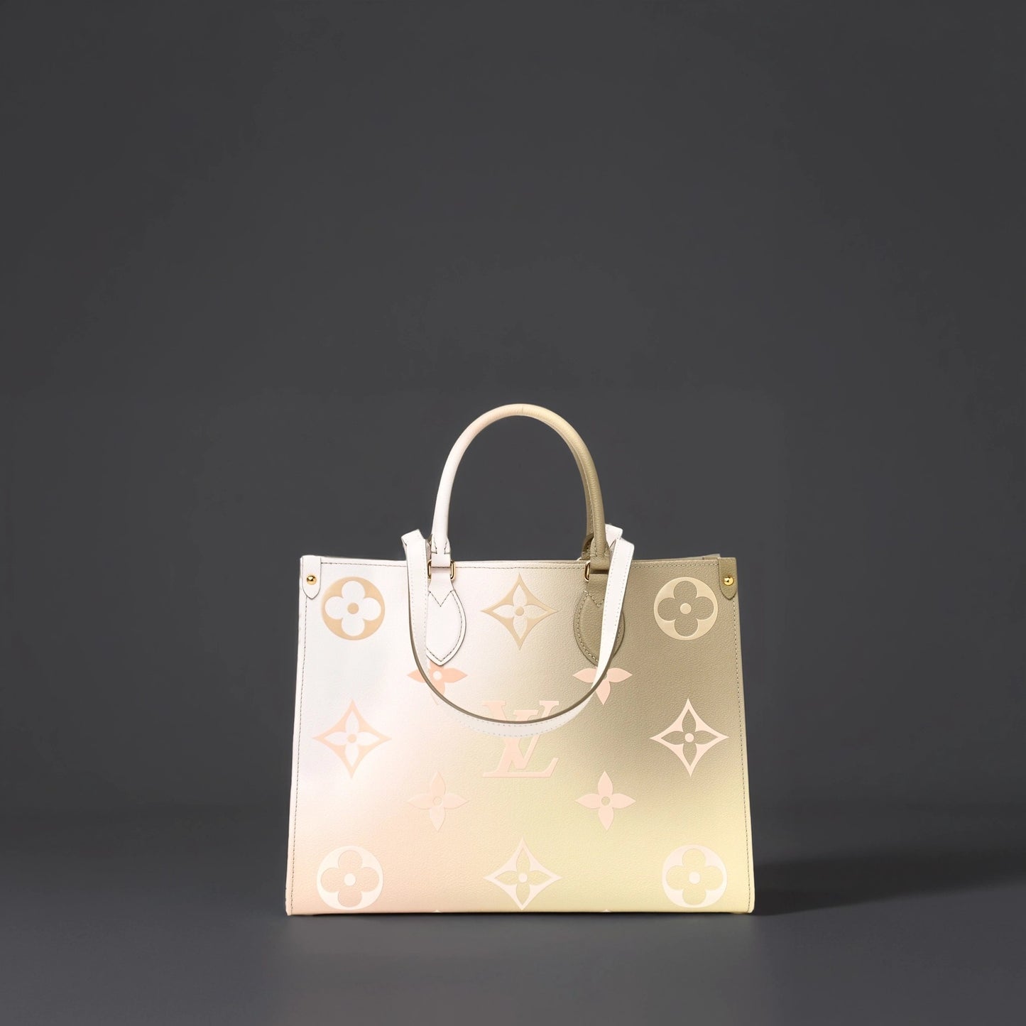 Monogram Giant Spring In The City OnTheGo MM Sunset Kaki