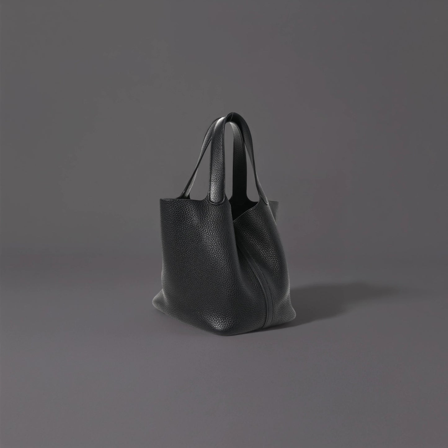 Taurillon Clemence Picotin Lock 22 MM Black