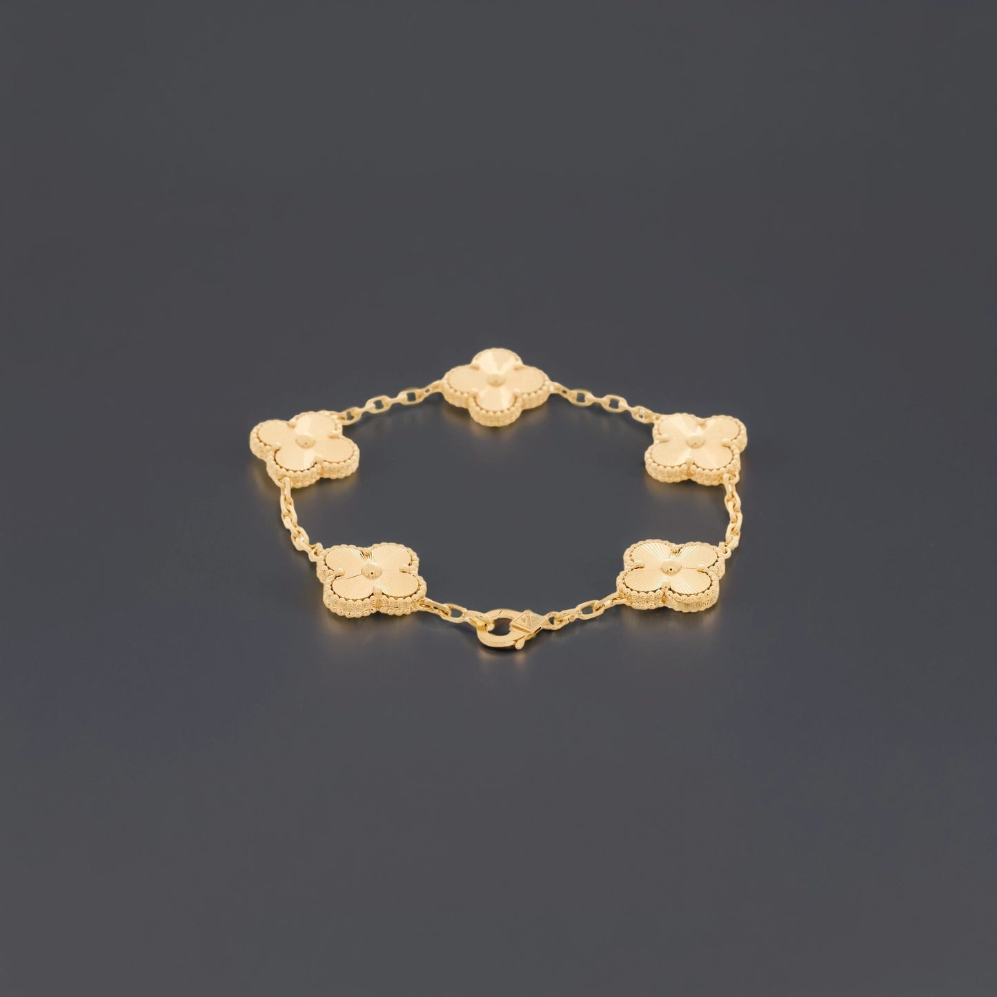 18K Yellow Gold 5 Motifs Guilloche Vintage Alhambra Bracelet