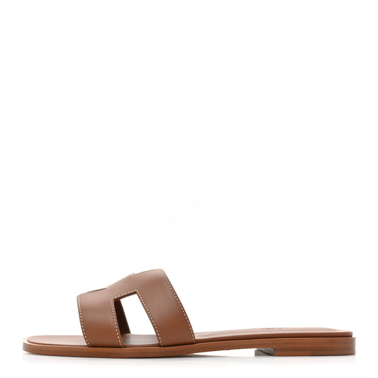 Box Calfskin Oran Sandals 39 Gold