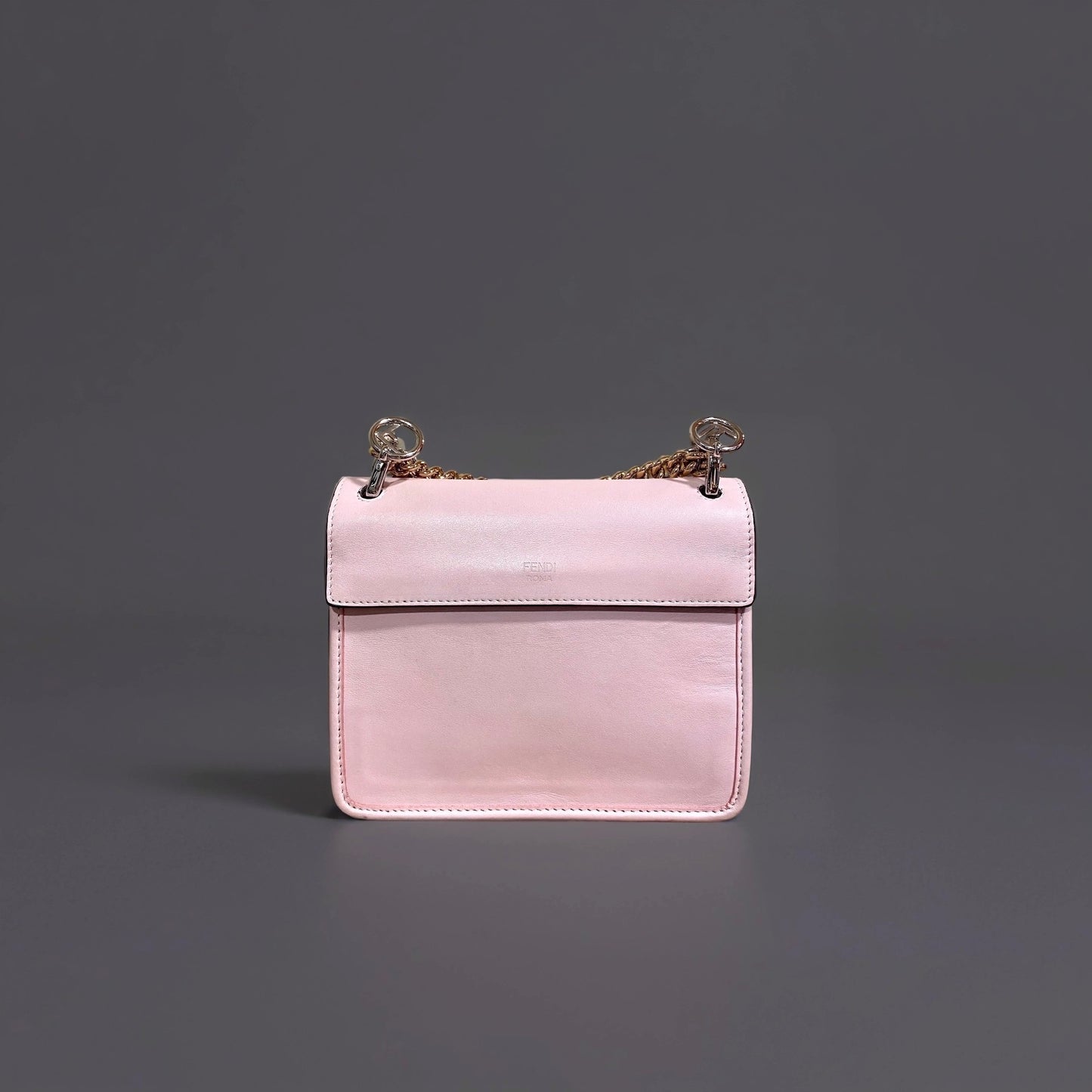 Vitello Century Opaco F is Fendi Kan I Shoulder Bag Baby Pink