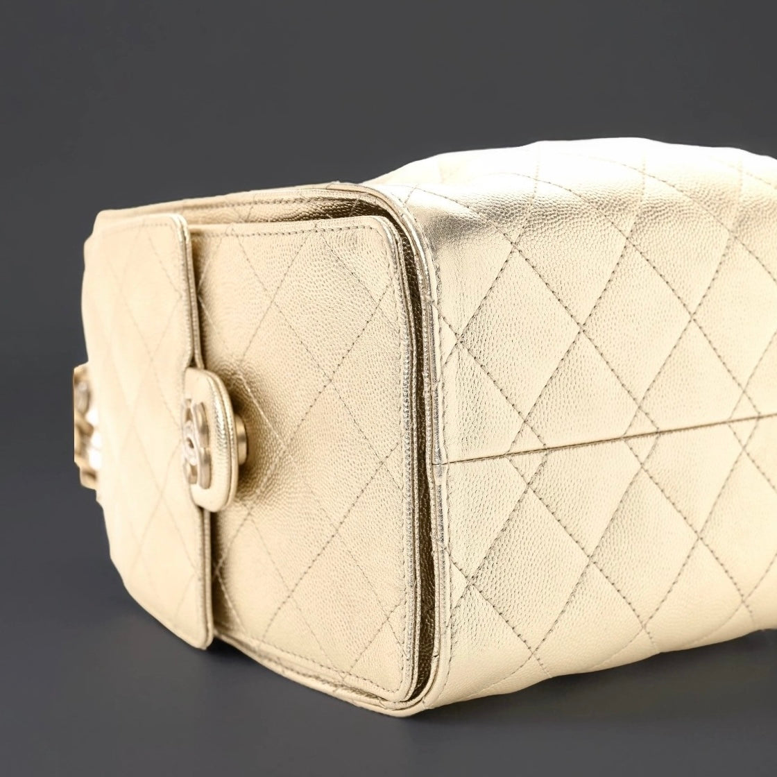 Metallic Caviar Quilted Small Chanel 25 Handbag Gold