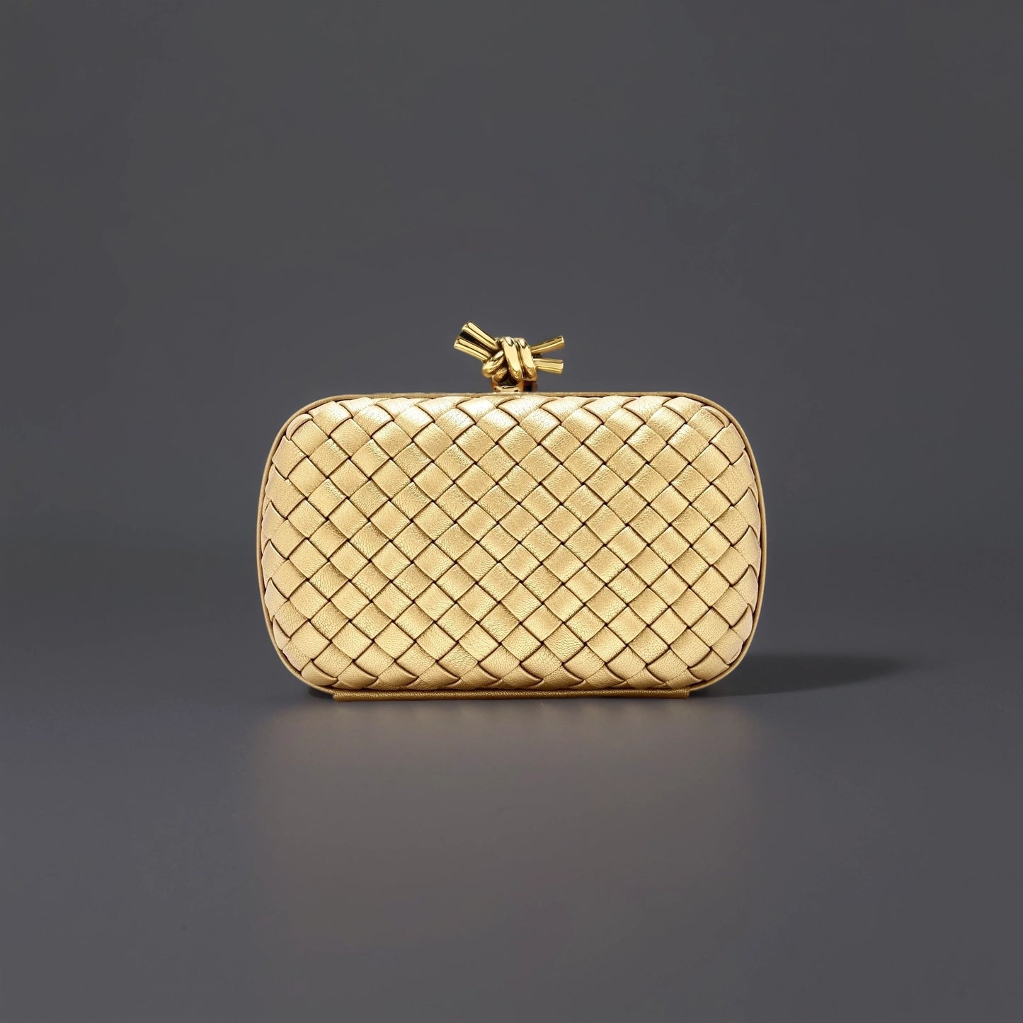 Metallic Intrecciato Chain Knot Clutch Gold