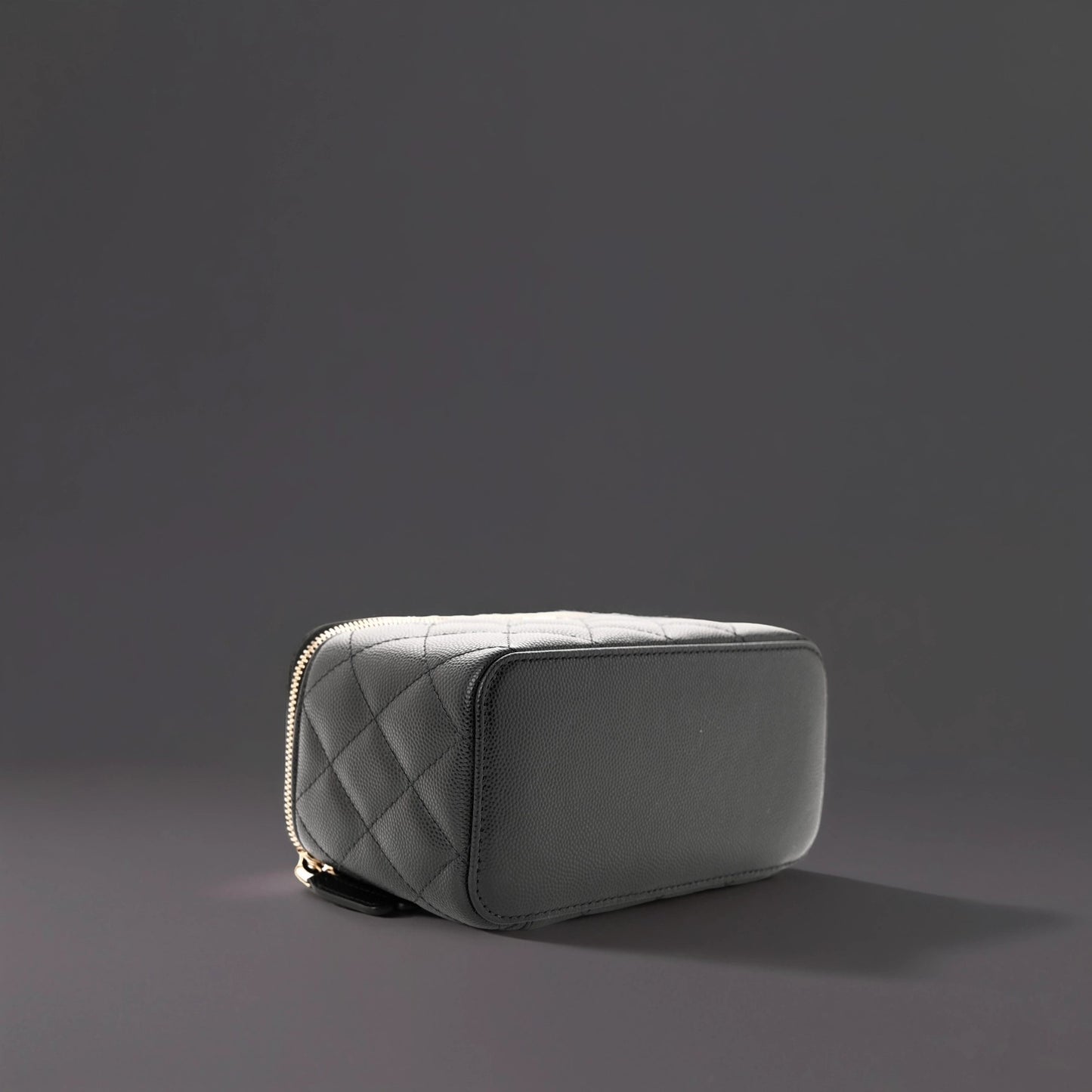 Caviar Quilted Small Tiny CC Vanity Case With Chain Black