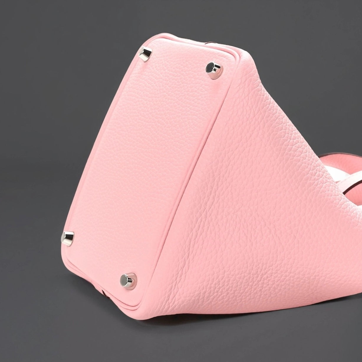 Taurillon Clemence Picotin Lock 18 PM Rose Sakura