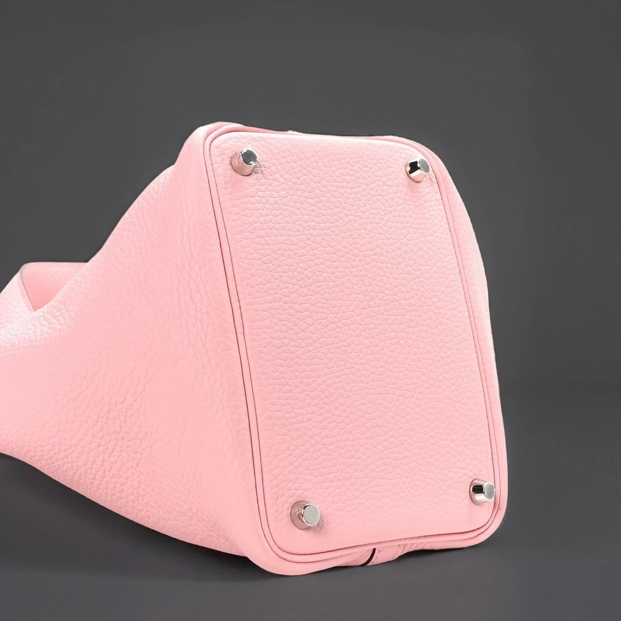 Taurillon Clemence Picotin Lock 18 PM Rose Sakura