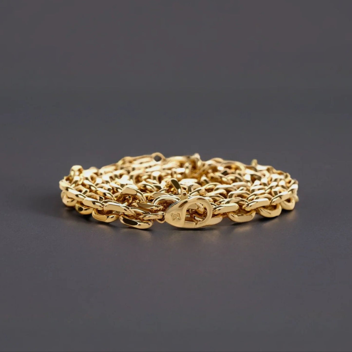 Metal Pochette Coussin Chain Strap Gold