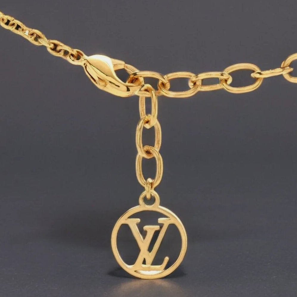 Metal Pochette Coussin Chain Strap Gold