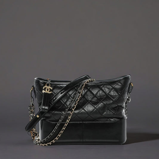 Aged Calfskin Quilted Medium Gabrielle Hobo Black