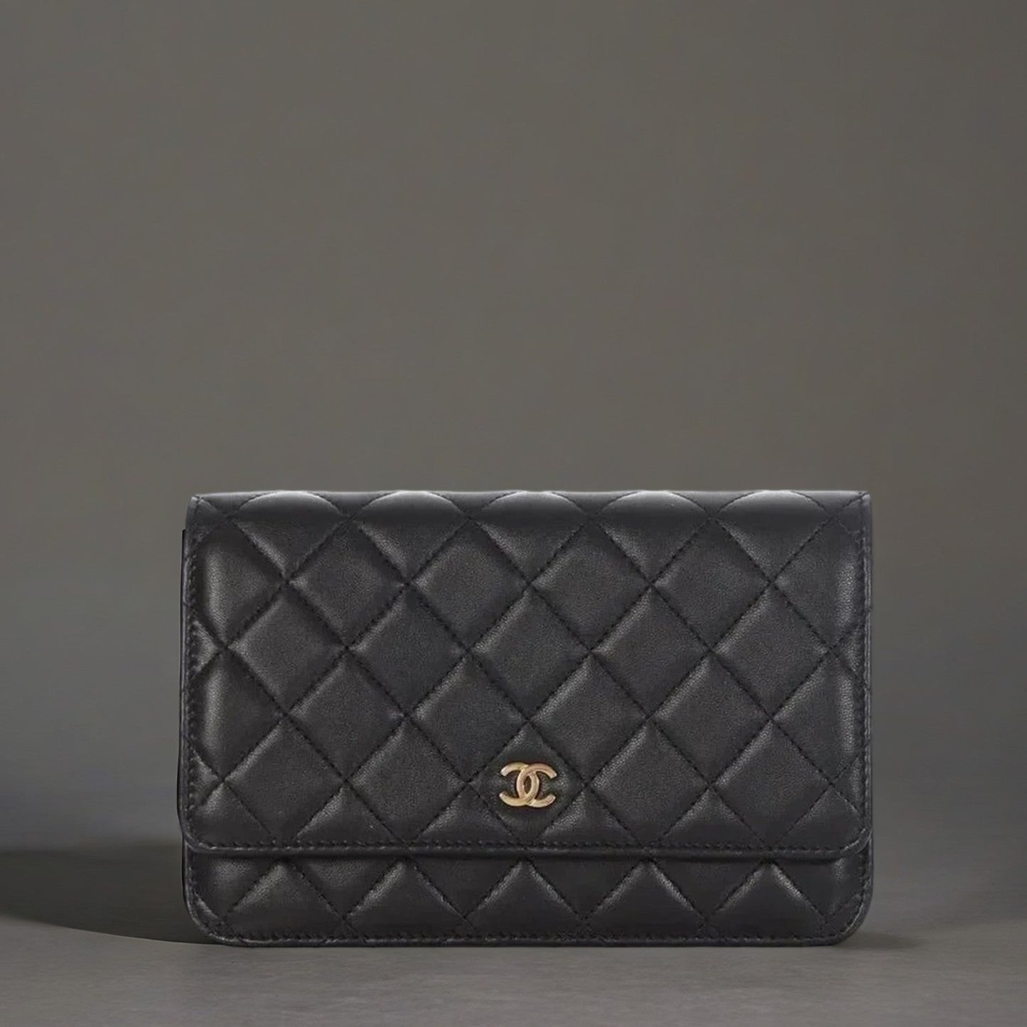 BLACK QUILTED LAMBSKIN WALLET ON A CHAIN WOC
