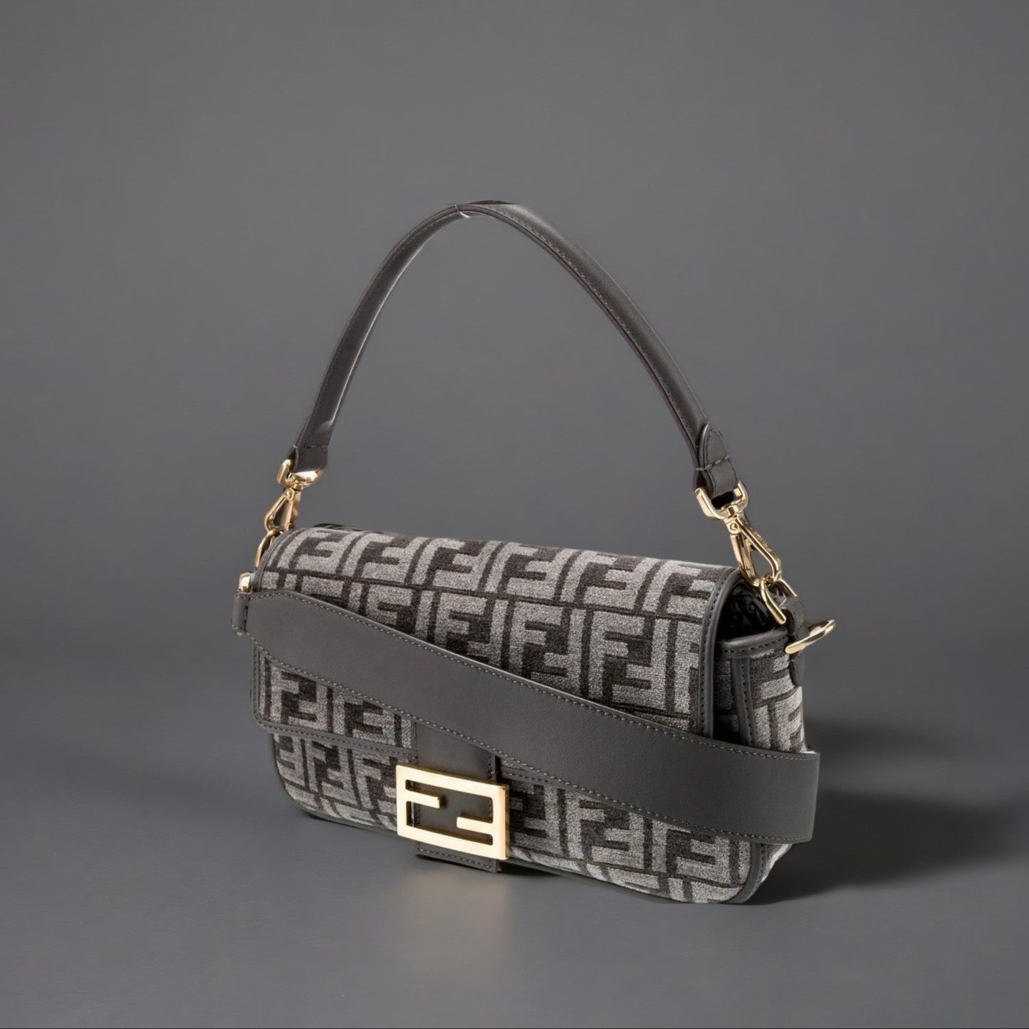 Chenille Vitello Seta FF Midi Chain Baguette Anthracite Asfalto