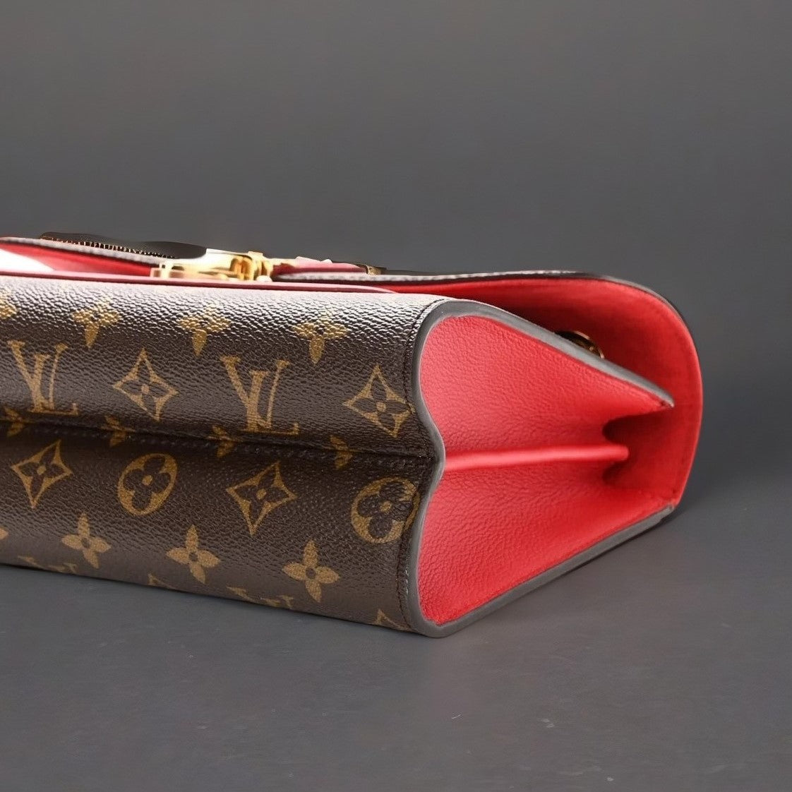 Monogram Victoire Cherry