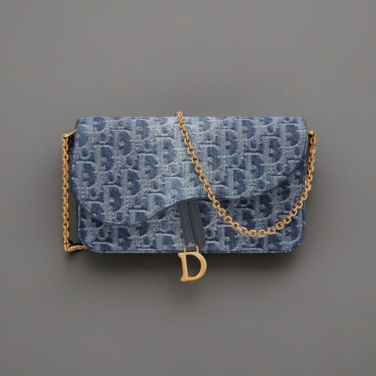 Oblique Saddle Chain Long Wallet Blue Denim