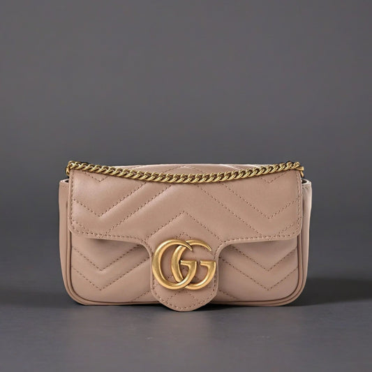 Calfskin Matelasse Super Mini GG Marmont Shoulder Bag Porcelain Rose