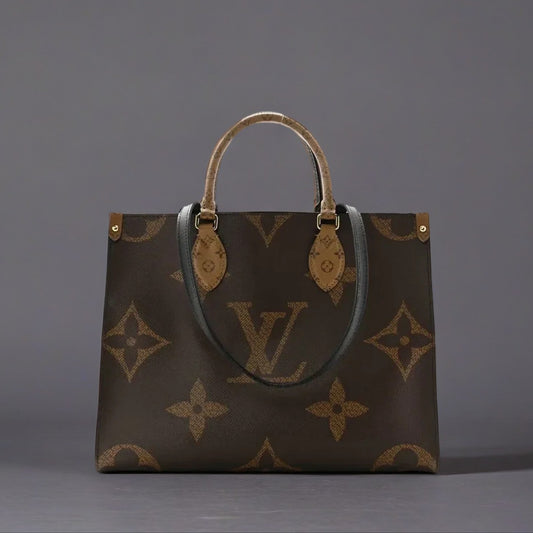 Reverse Monogram Giant Onthego MM