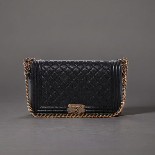 Caviar Medium Boy Flap Bag Black