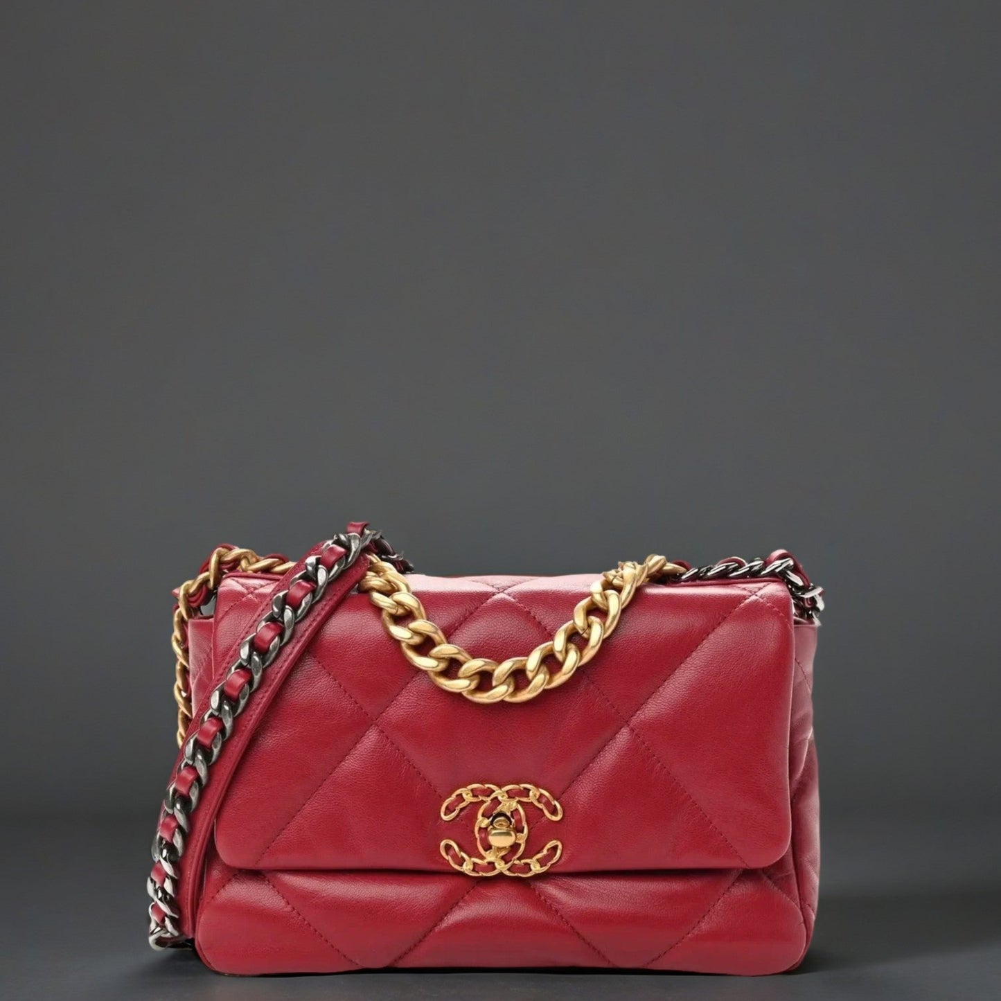 Goatskin Quilted Medium Chanel 19 Flap Red