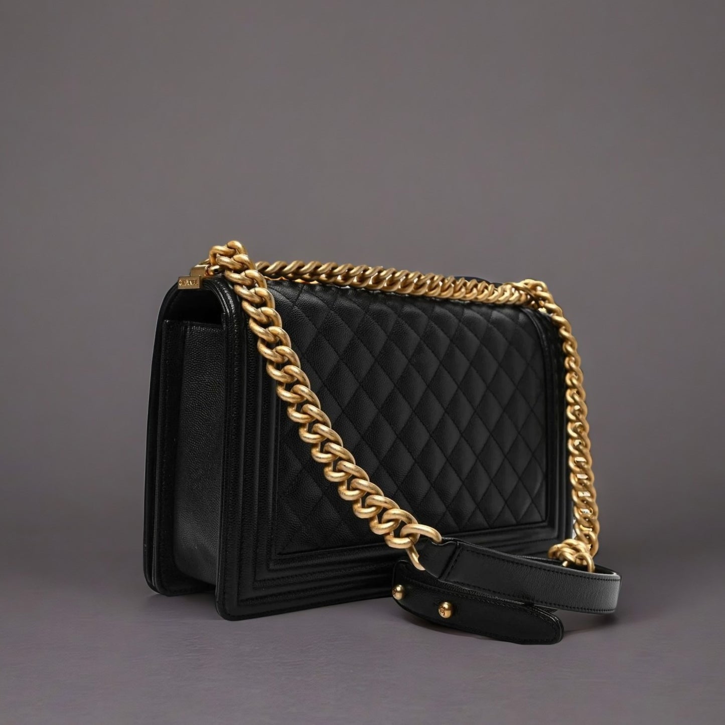 Caviar Quilted New Medium Boy Flap Black