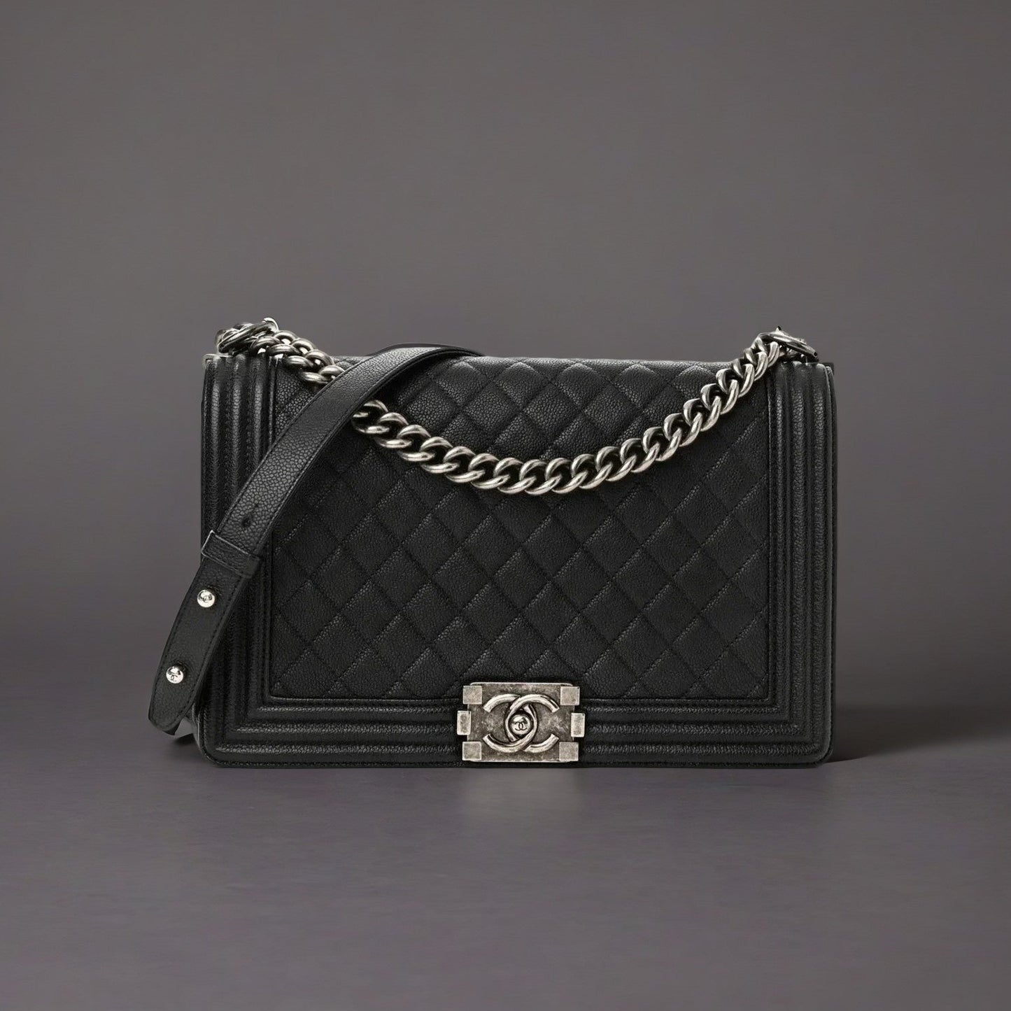 Caviar Quilted New Medium Boy Flap Black