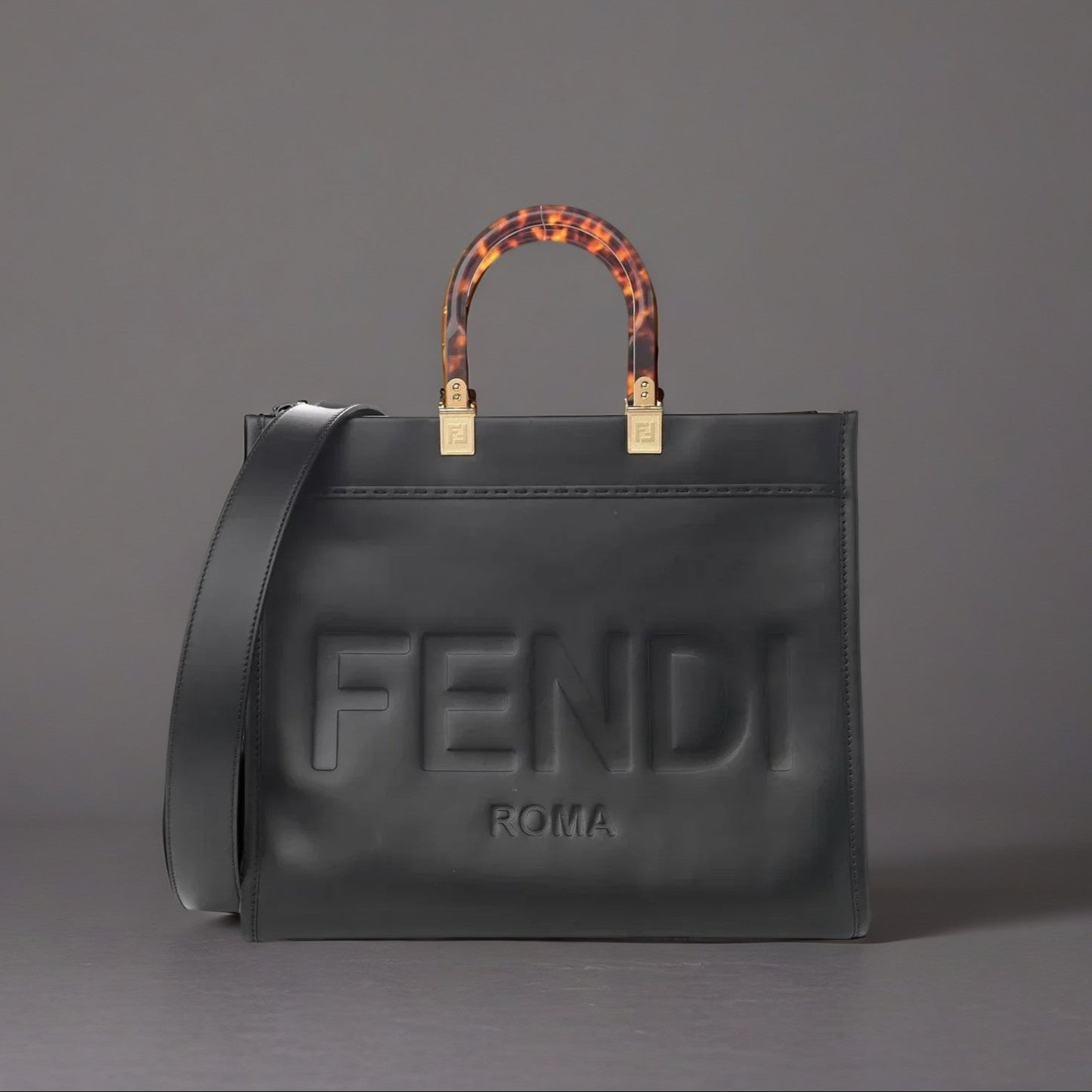 Vitello King Plexiglass Medium Fendi Sunshine Shopper Tote Black