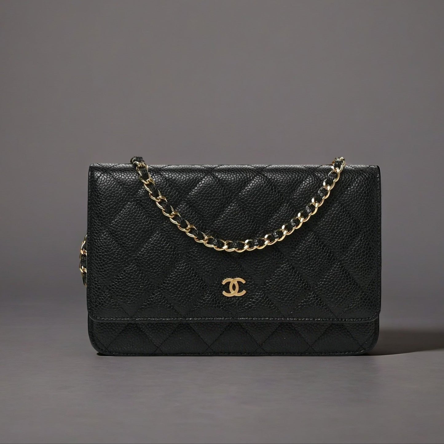 Caviar Quilted Wallet on Chain WOC Black
