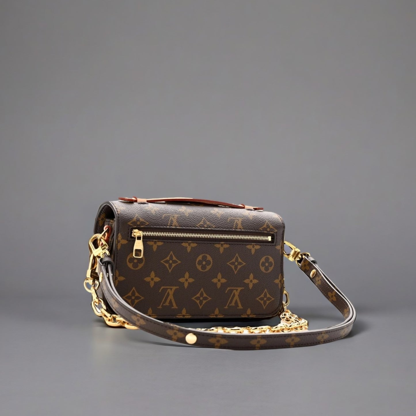 Monogram Pochette Metis East West