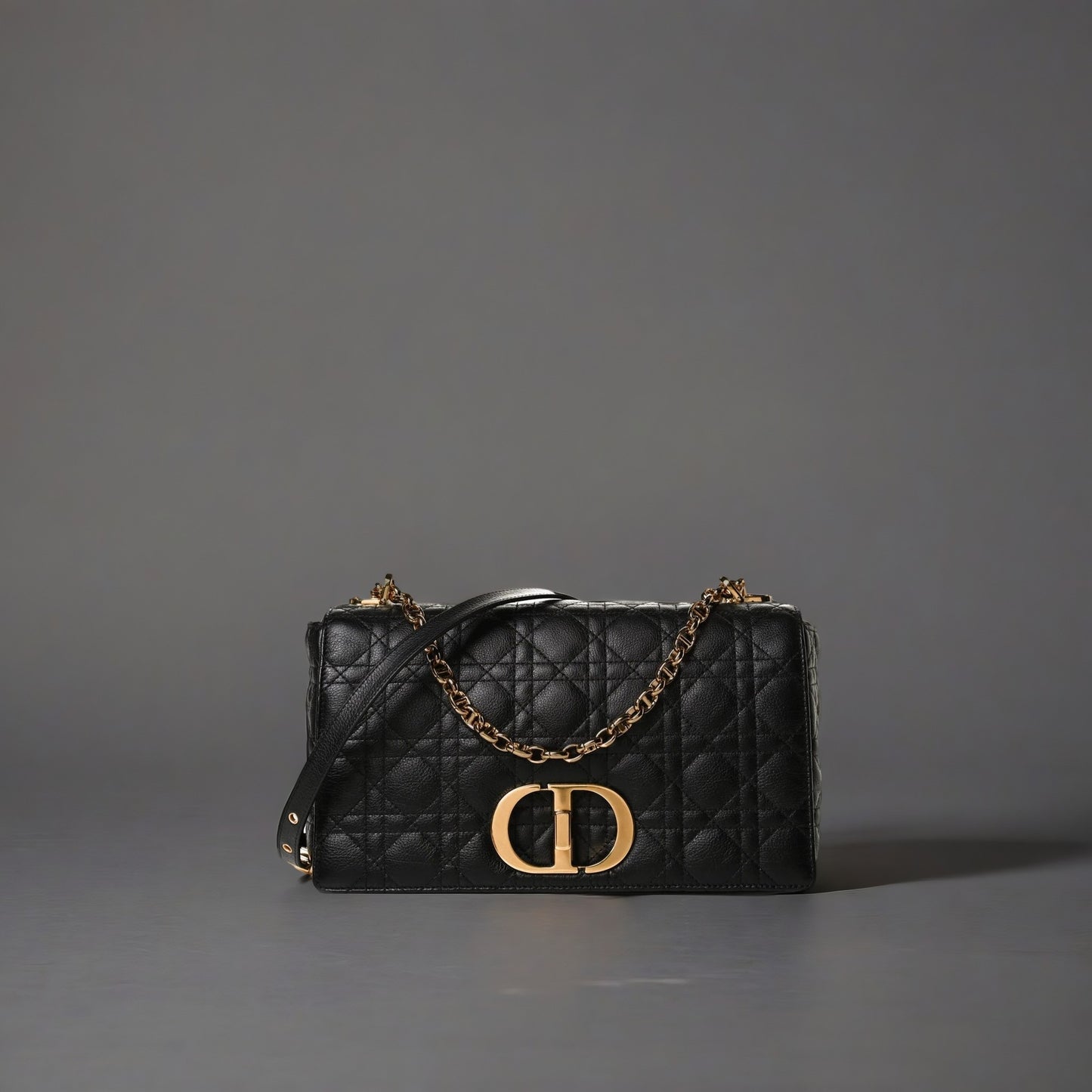 Grained Calfskin Cannage Large Caro Bag Black