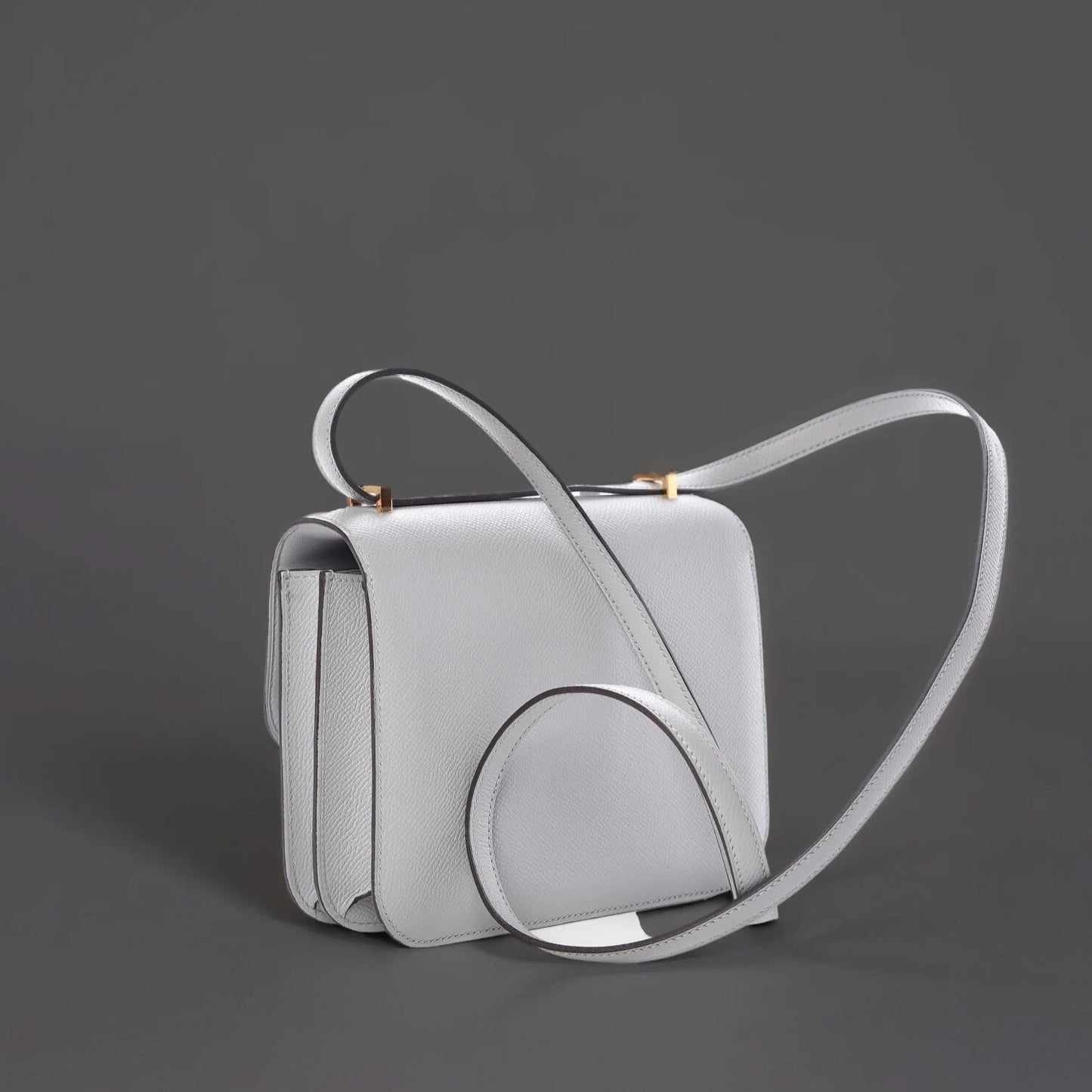 Epsom Constance 18 Bleu Glacier