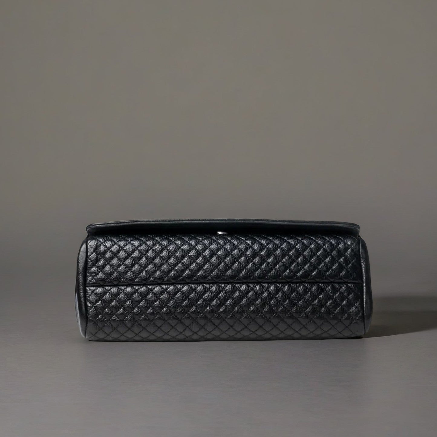 CAROLINA HERRERA BLACK QUILTED LEATHER FLAP CHAIN SHOULDER BAG