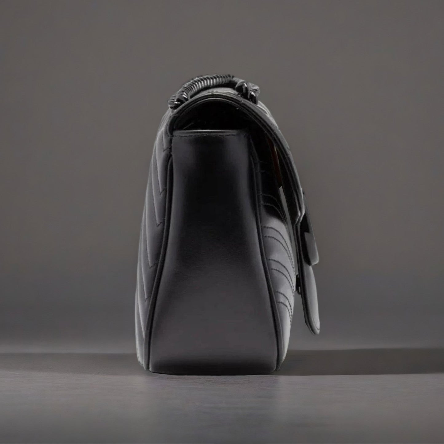 GG Marmont Small Shoulder Bag