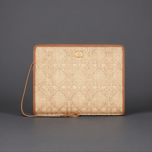 30 Montaigne Pouch Natural Cannage Raffia