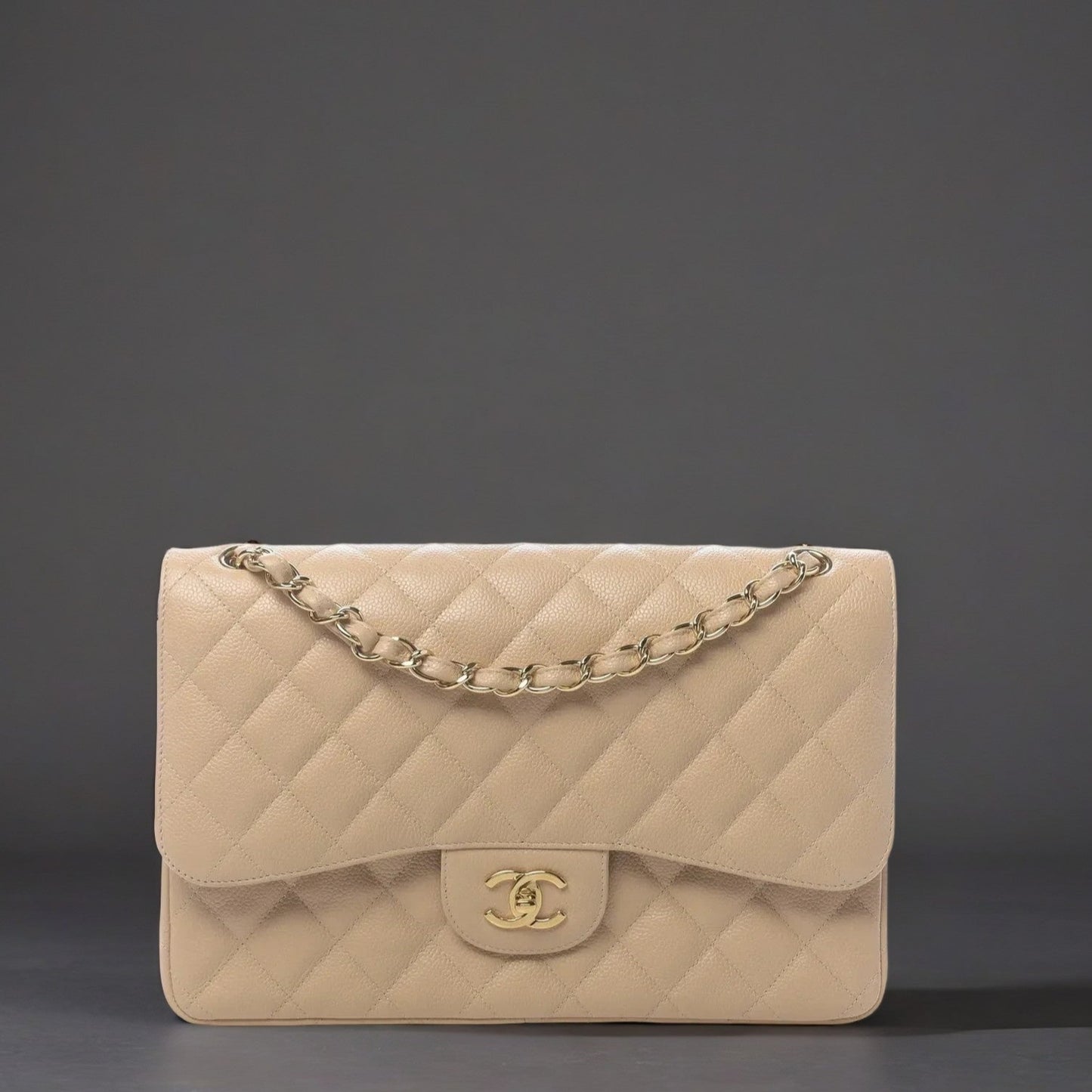Caviar Quilted Jumbo Double Flap Beige Clair